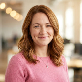 Emily Watson, responsable du service client chez Cerisier Capitivo, en image de profil